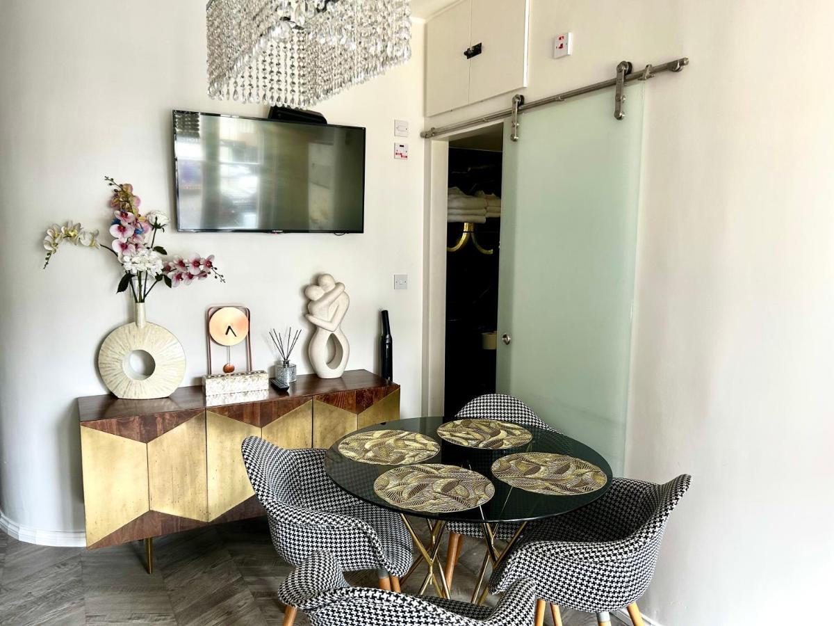 Soho London Suite Bagian luar foto